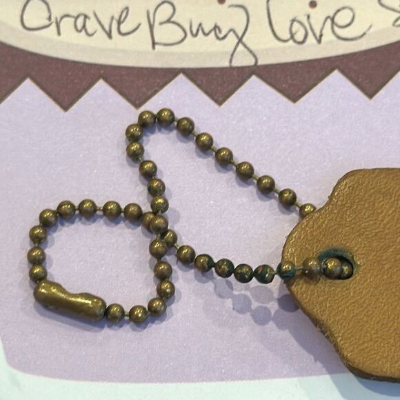 VINTAGE COACH HANGTAG LEATHER “TOFFEE” DOUBLE SIDED ON BRASS BALL CHAIN EVC - Picture 4 of 8